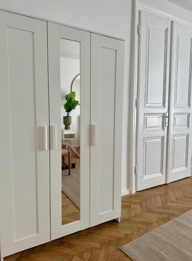 Designer Apartment Near Main Station Wien Eksteriør bilde